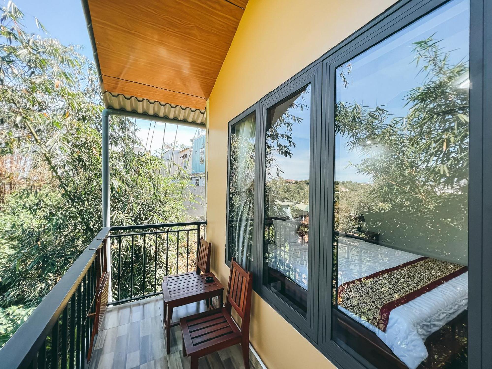 Bazan Home - Hotel & Bungalow Pleiku Quarto foto