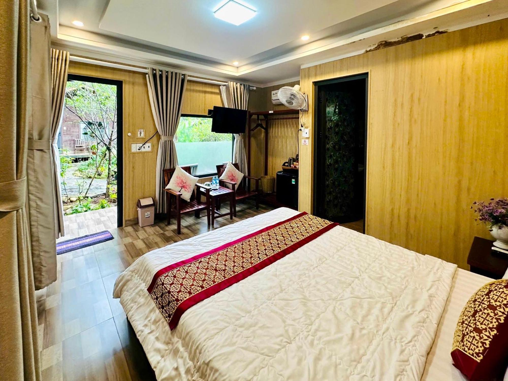 Bazan Home - Hotel & Bungalow Pleiku Quarto foto