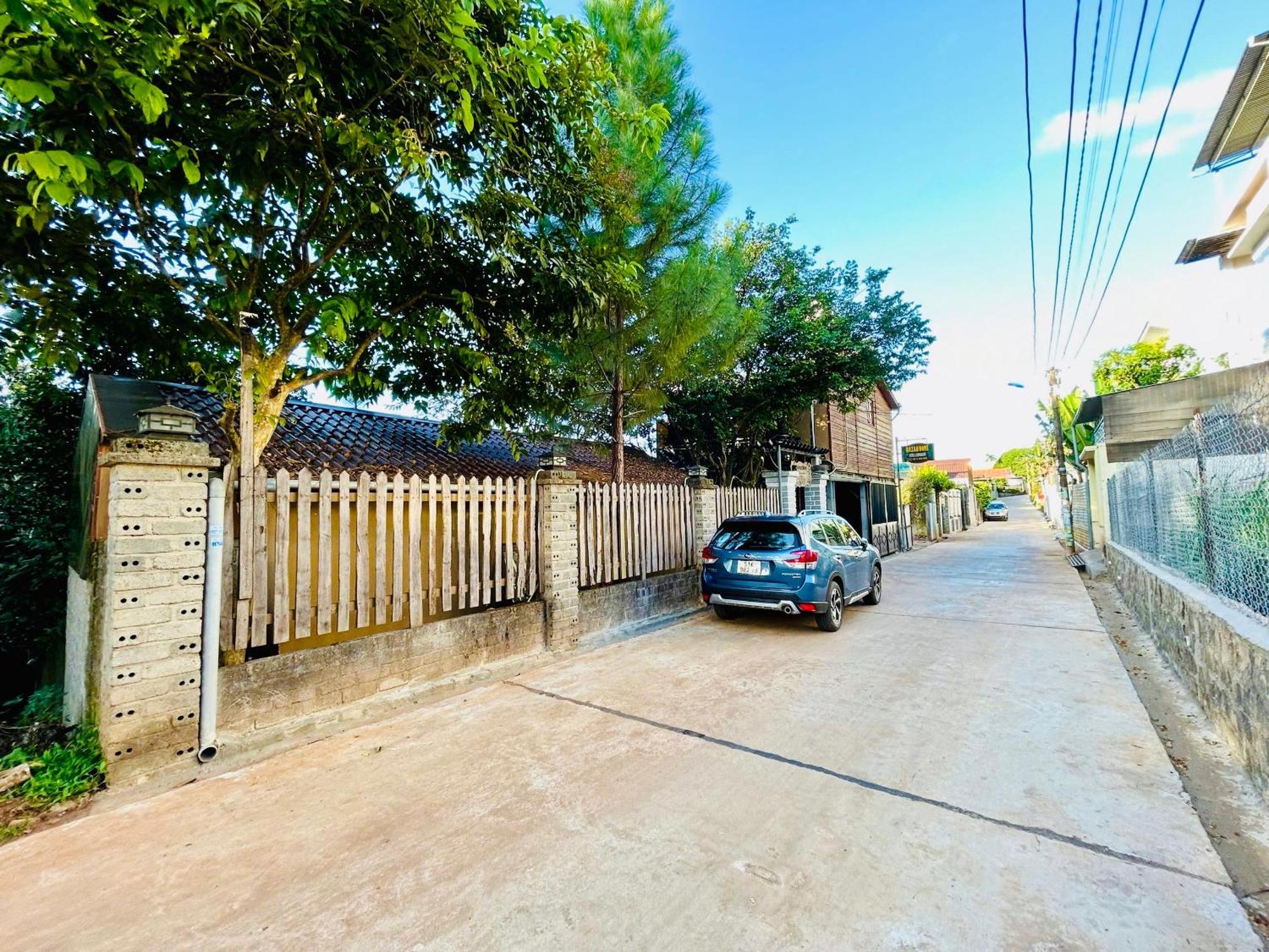 Bazan Home - Hotel & Bungalow Pleiku Exterior foto
